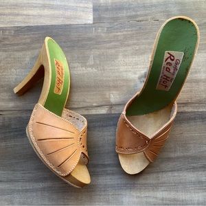 Vintage 70s Bertocco for Red Hot wood heel pumps
